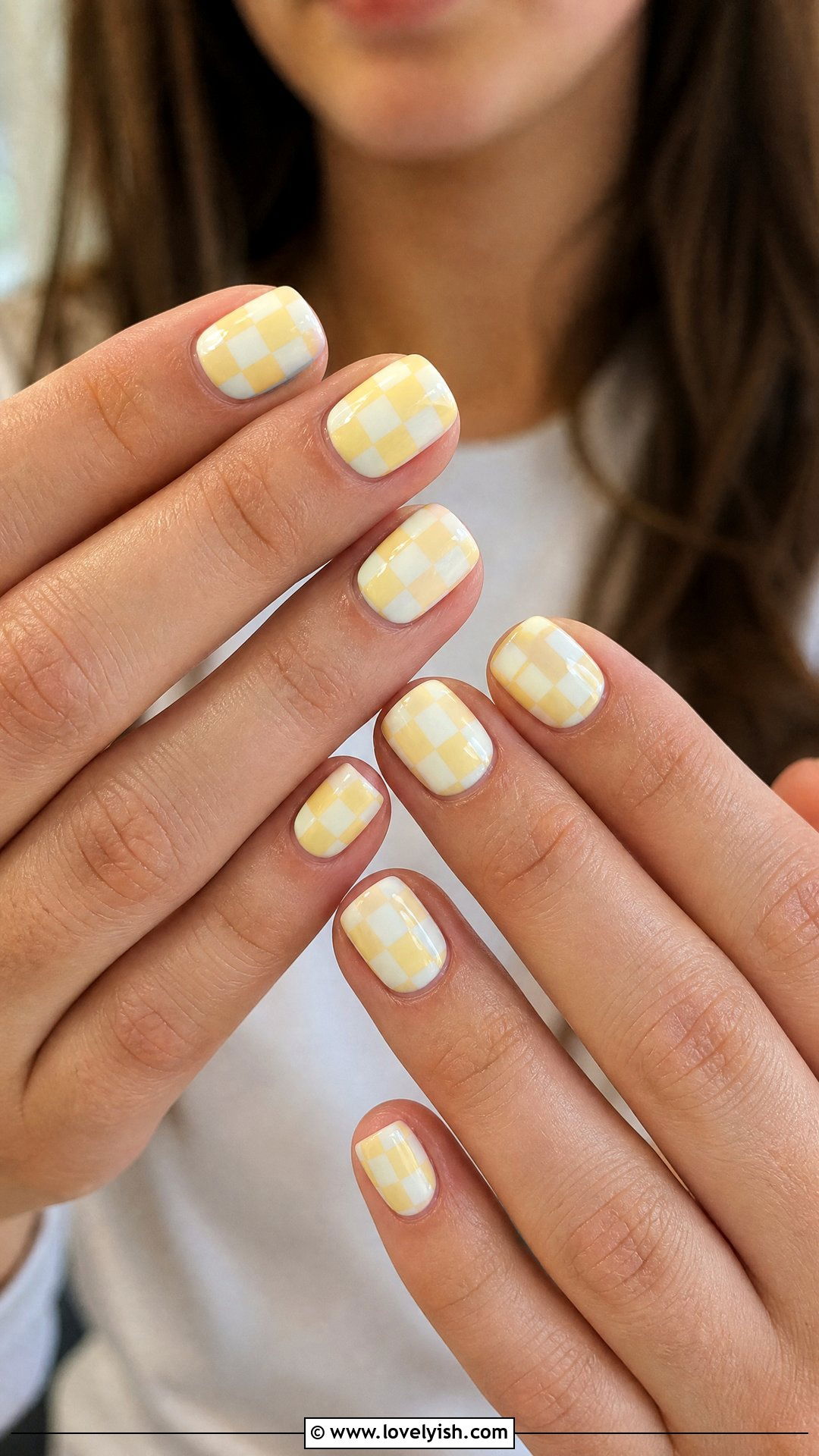 Butter Yellow Checkered Nails - 25 checkered nail designs - 25 checkered nail designs