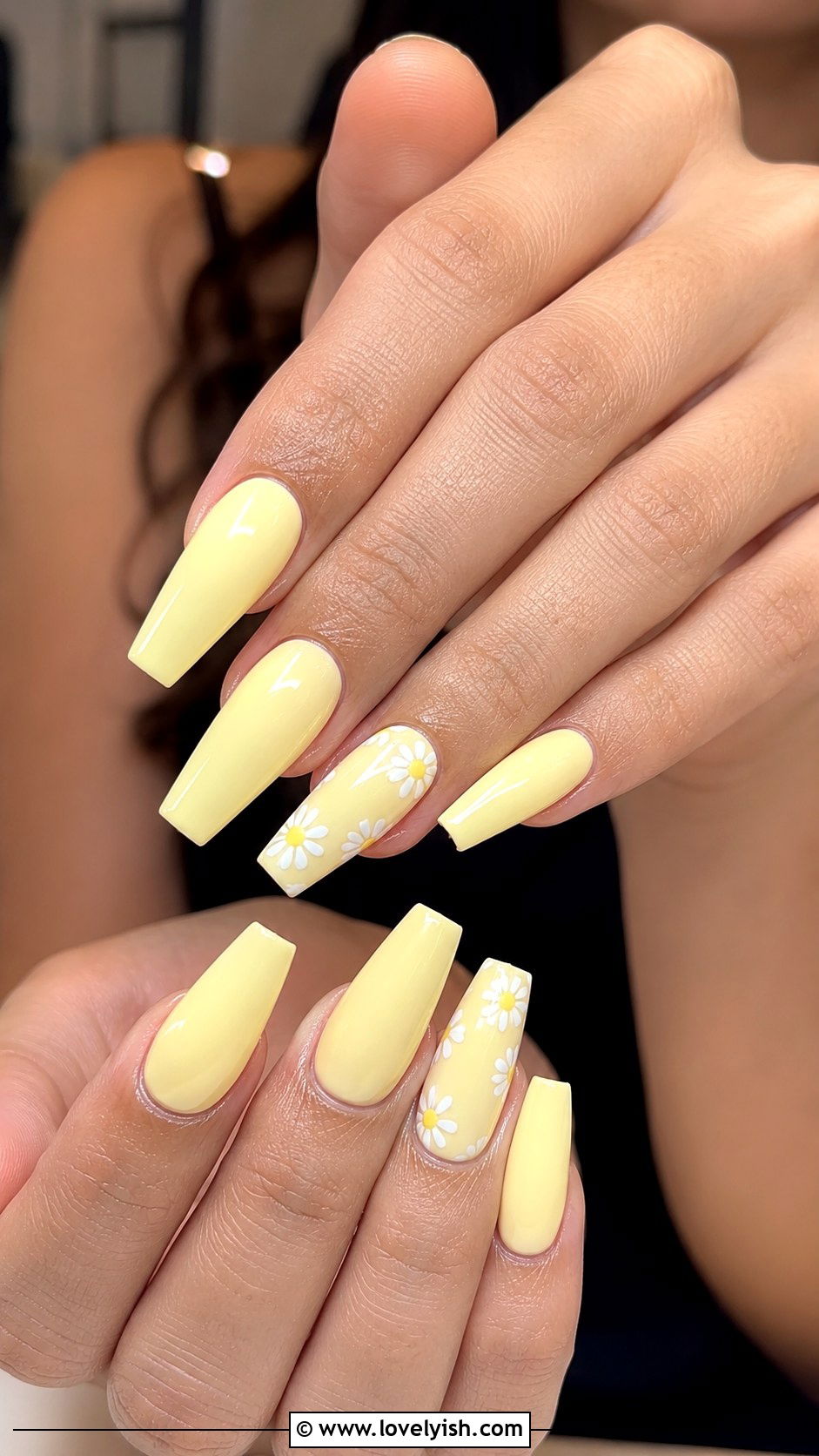Butter Yellow Coffin Nails - 25 coffin nail designs - 25 coffin nail designs