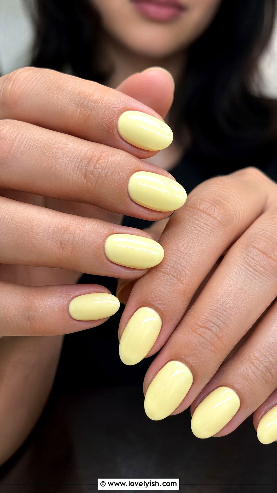 Butter Yellow Dip Nails - 25 dip nail designs - 25 dip nail designs