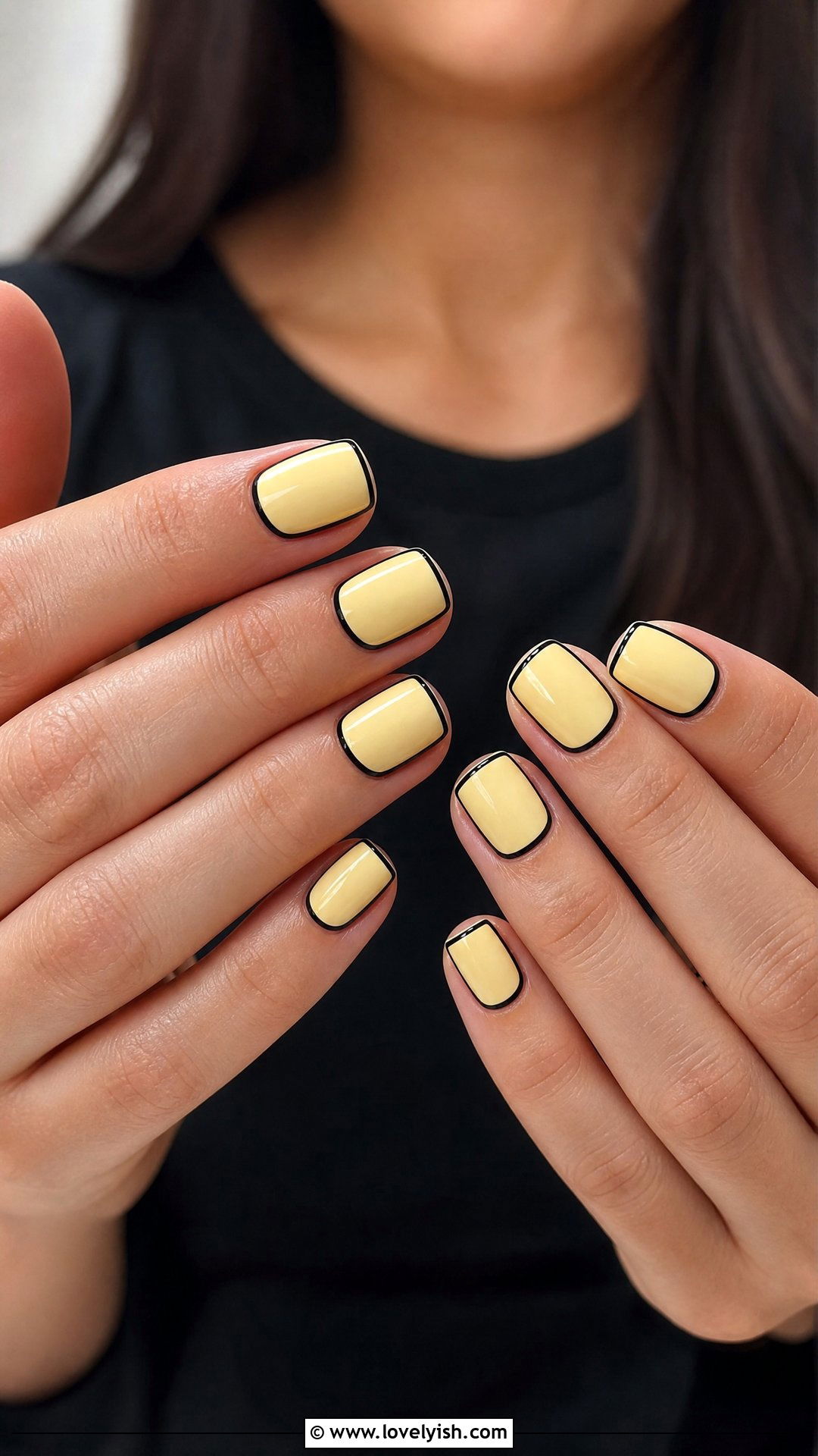 Butter Yellow Nails with Black Outline - 50 butter yellow nails - 50 butter yellow nails