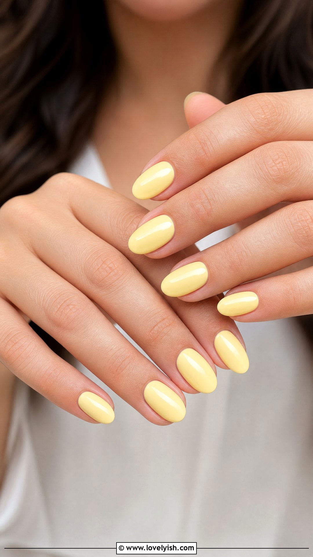 Butter Yellow Summer Bridal Nails - 50 bridal nails - 50 bridal nails