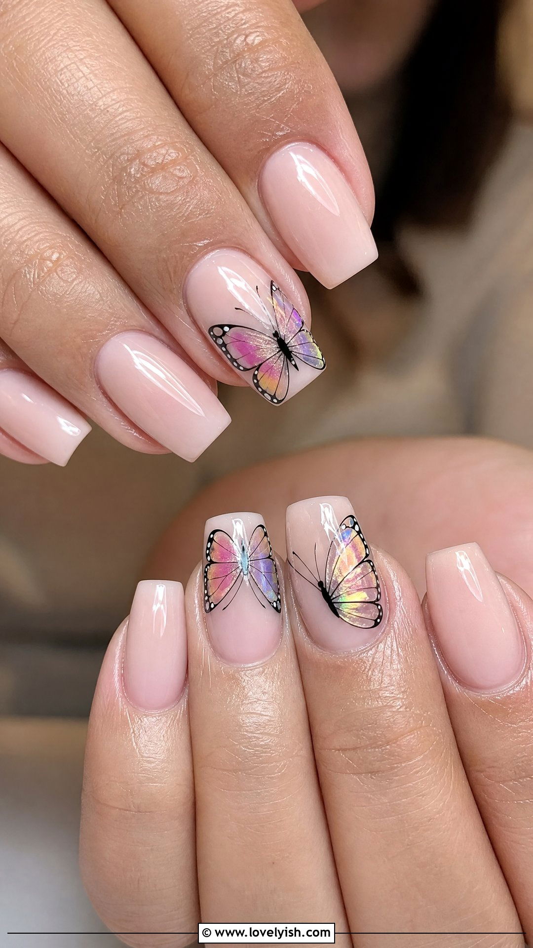 Butterfly Accent Short Coffin Nails - 50 short coffin nails - 50 short coffin nails