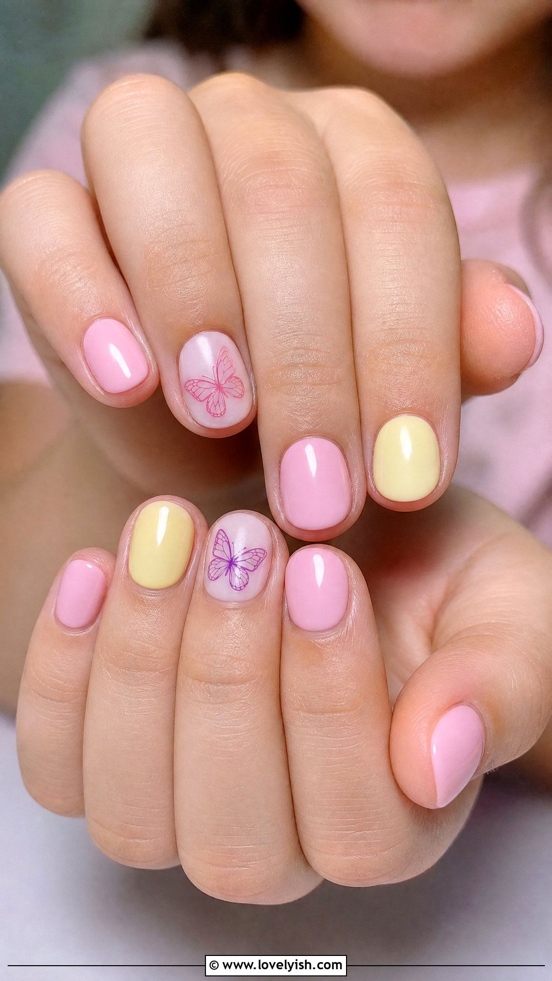 Butterfly Nails - 32 nail designs for kids - 32 nail designs for kids