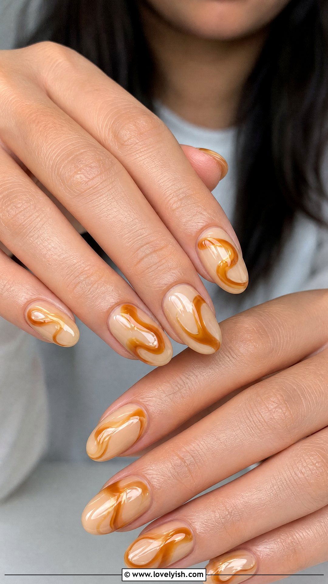 Caramel Drizzle Nails - 50 brown nails - 50 brown nails