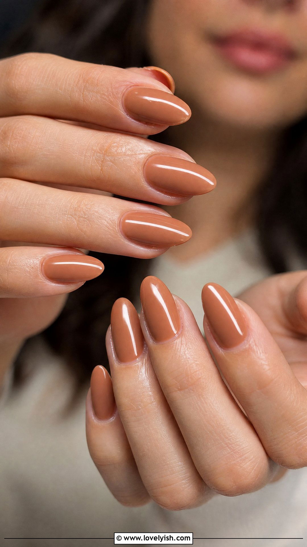 Caramel Nude Glossy Nails - 50 sophisticated nails - 50 sophisticated nails