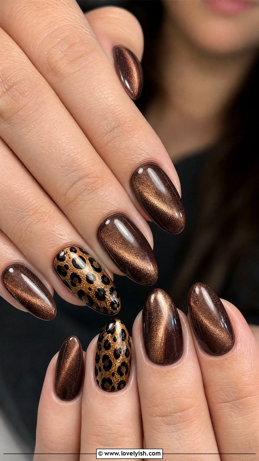 Cat Eye Animal Print Accent Nails - 50 cateye nail designs - 50 cateye nail designs
