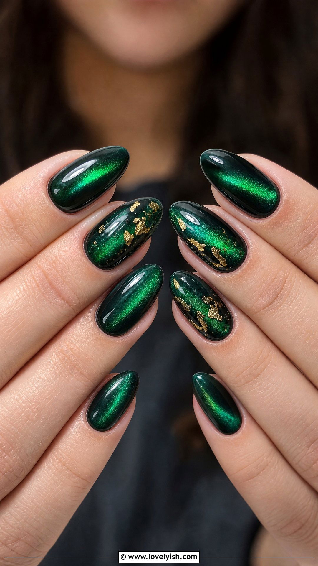 Cat Eye Nails With Gold Foil - 50 cateye nail designs - 50 cateye nail designs