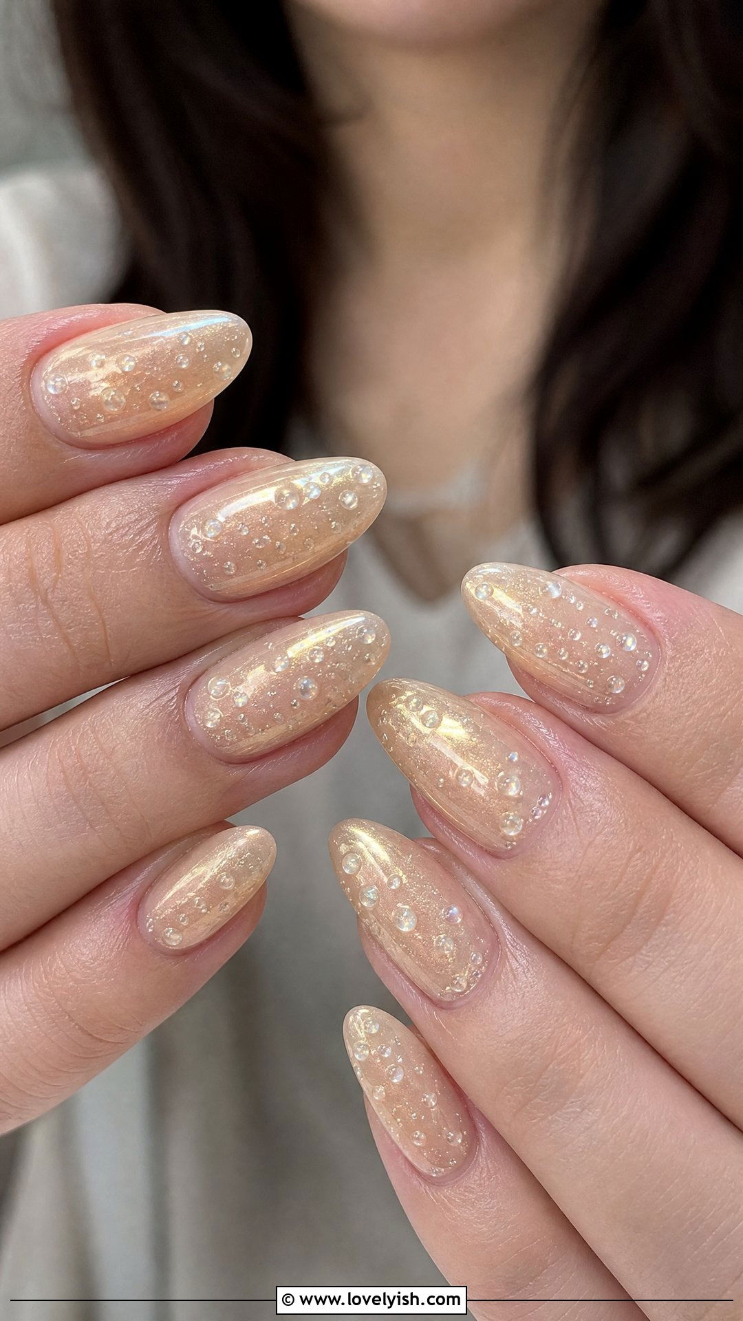 Champagne Bubble Birthday Nails - 25 birthday nail ideas - 25 birthday nail ideas
