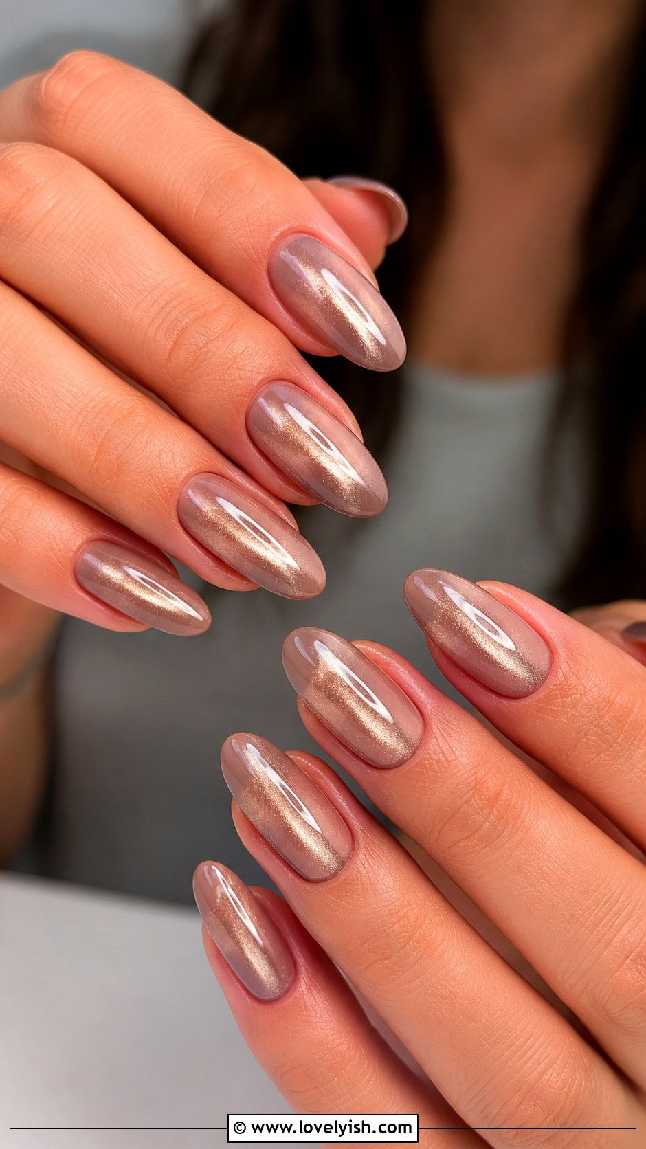 Champagne Cat Eye Nails - 25 elegant nail designs - 25 elegant nail designs