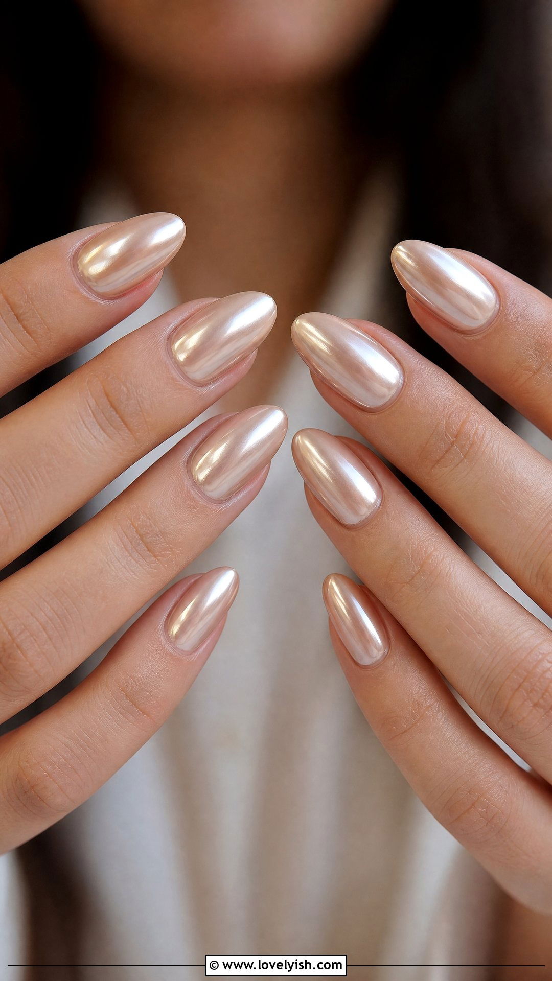 Champagne Chrome Wedding Nails - 50 classic wedding nails - 50 classic wedding nails