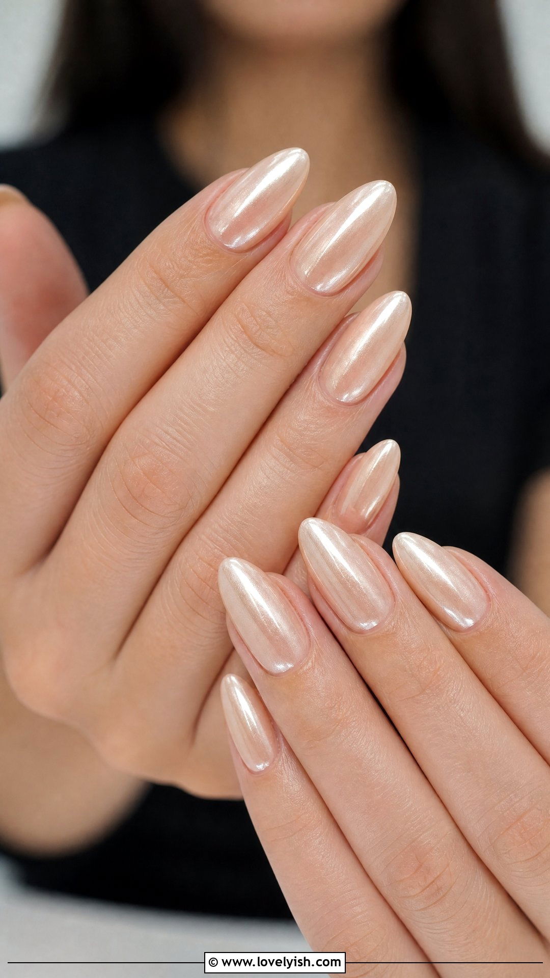 Champagne Glazed Nails - 25 bridal nail ideas - 25 bridal nail ideas