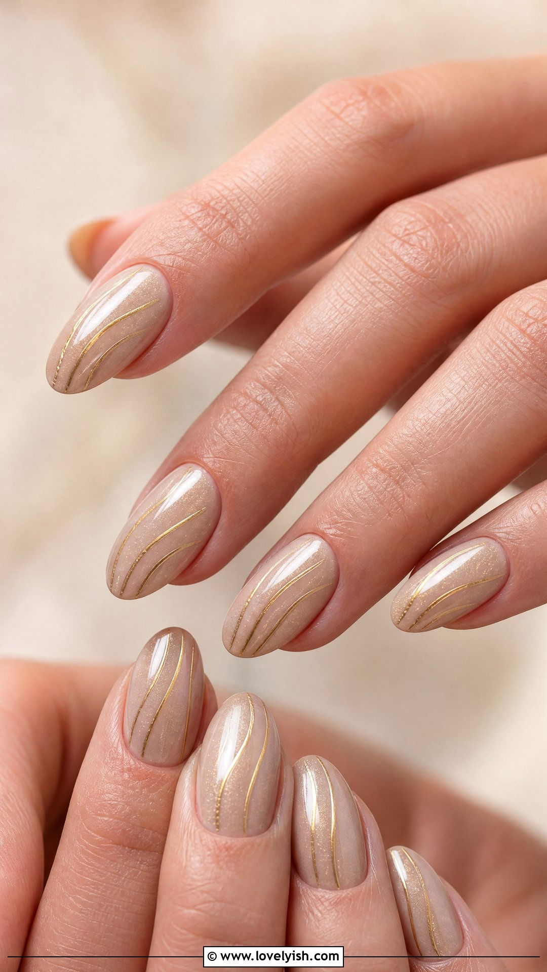 Champagne Nude with Gold Stripes - 50 classy spring nail designs - 50 classy spring nail designs