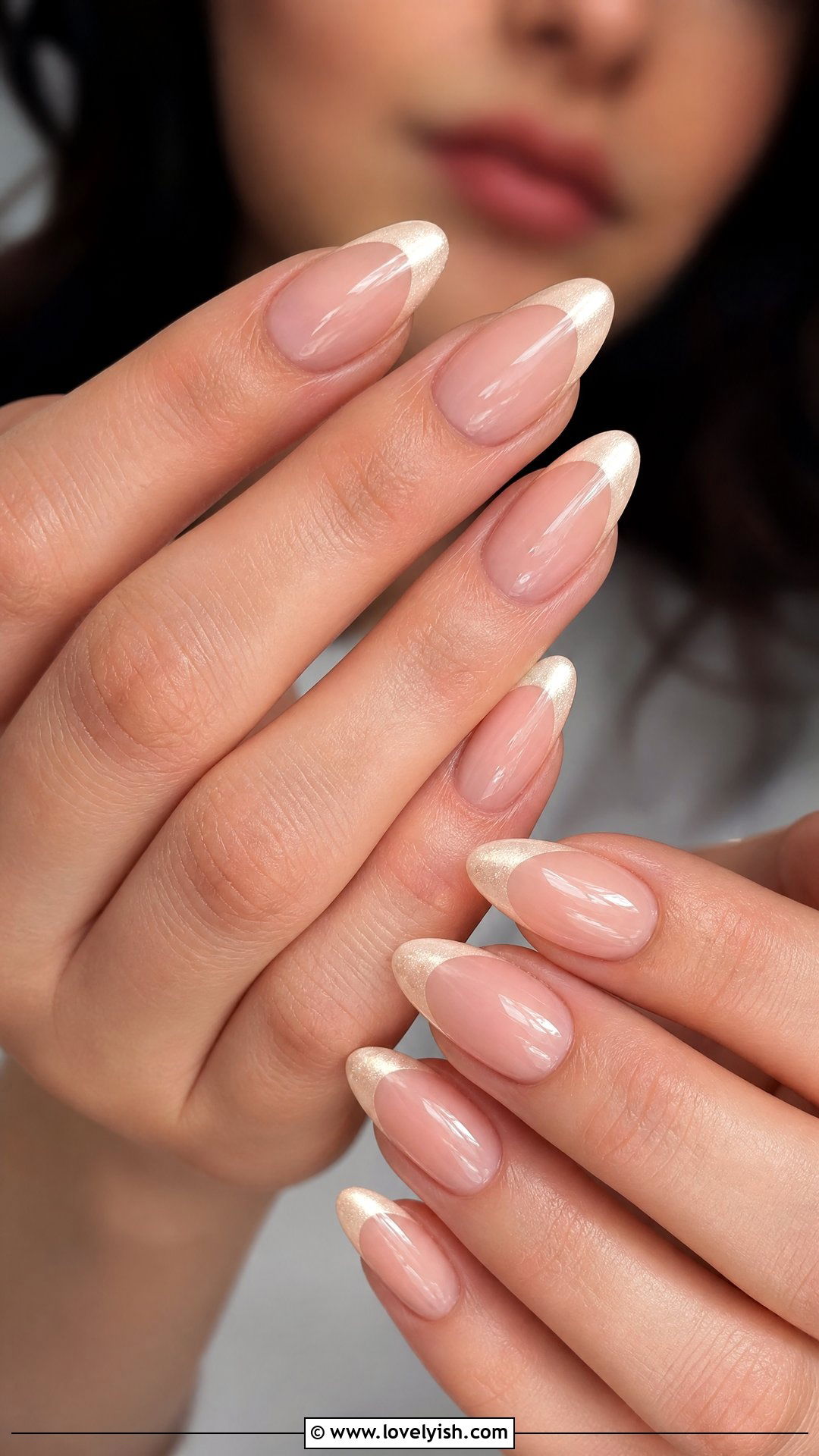 Champagne Pearl French Tips - 50 sophisticated nails - 50 sophisticated nails