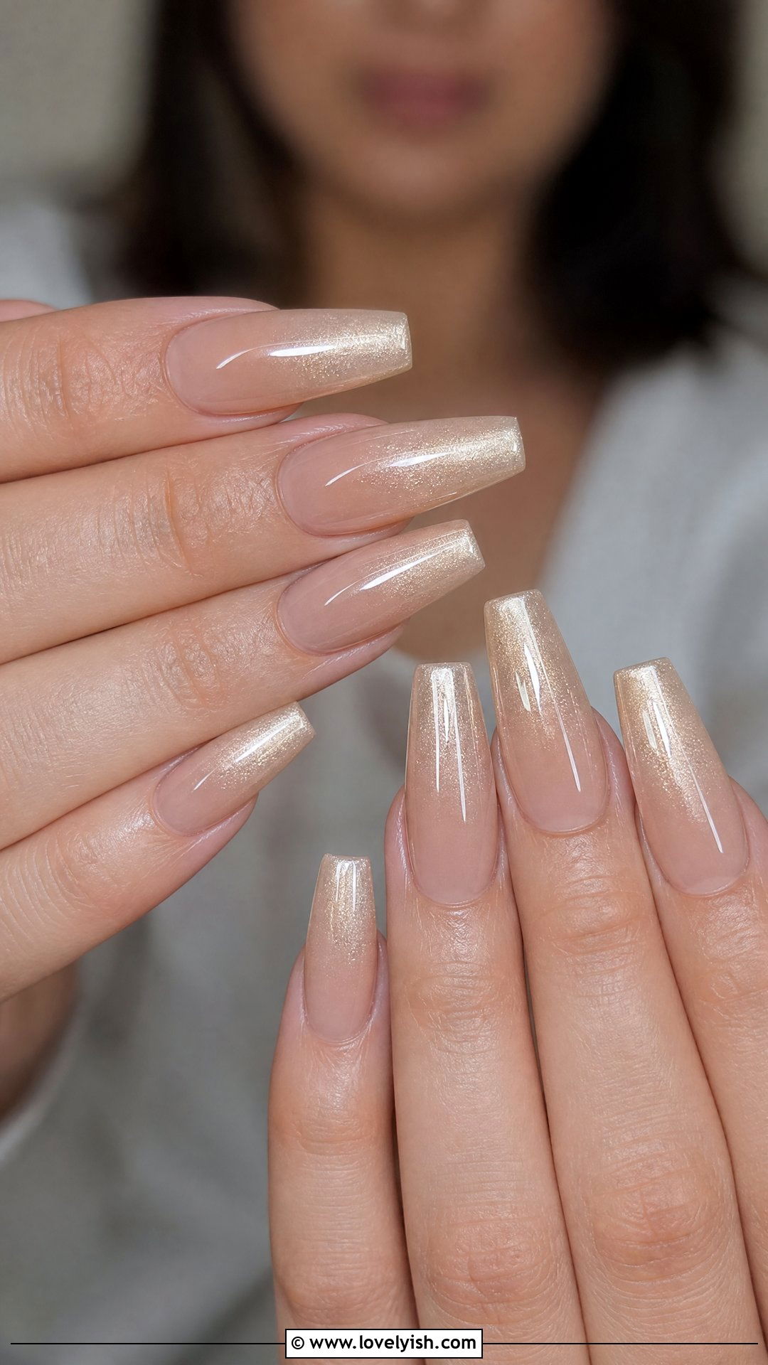 Champagne Pearl Ombre Nails - 50 feminine nails - 50 feminine nails