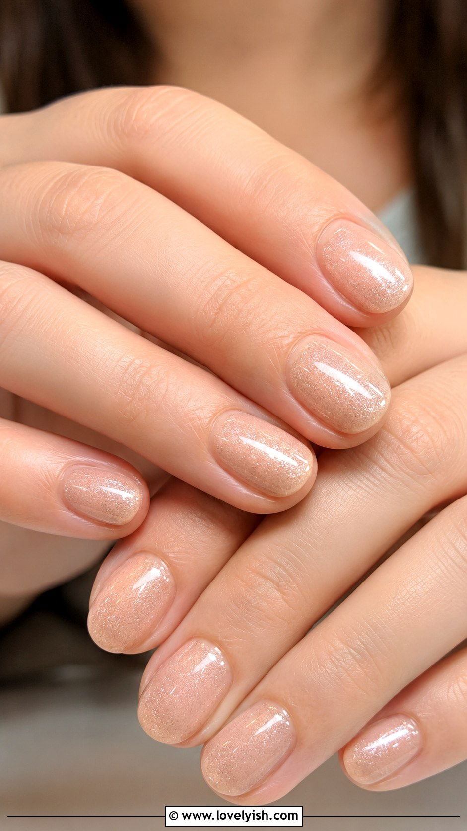Champagne Shimmer Nude Nails - 25 glitter nail designs - 25 glitter nail designs