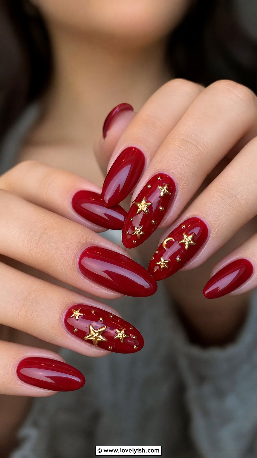 Cherry Red With Gold Star Charms - 50 red and gold nail design ideas - 50 red and gold nail design ideas