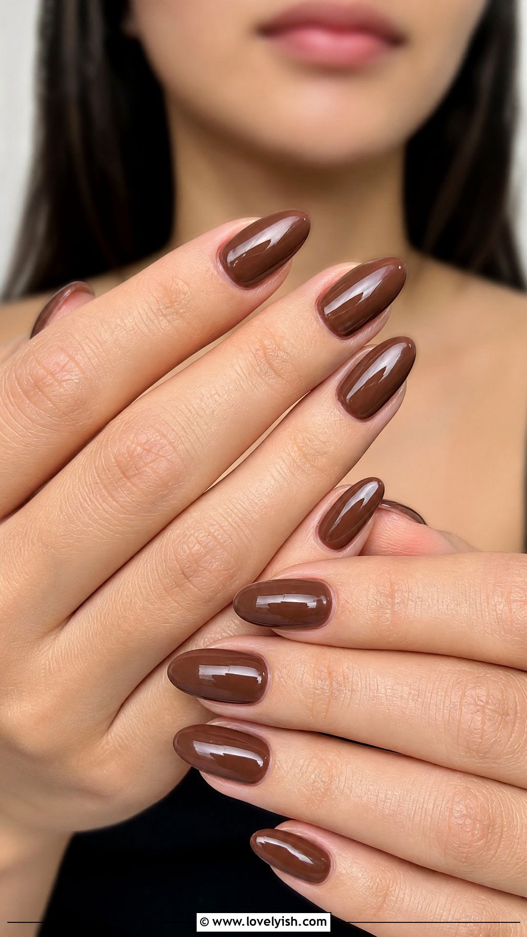 Chocolate Brown Glossy Almond Nails - 25 almond nail designs - 25 almond nail designs