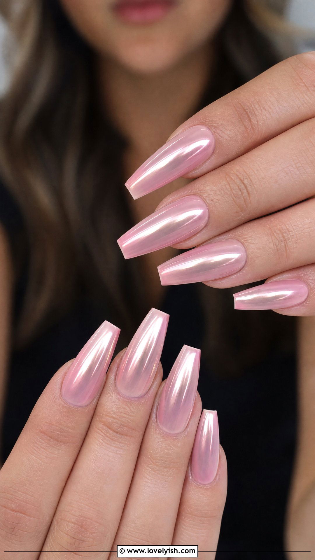 Chrome Aura Birthday Nails - 25 birthday nail ideas - 25 birthday nail ideas