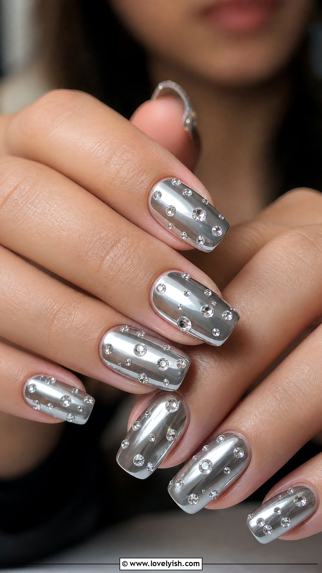 Chrome Nails With Scattered Diamonds - 30 nail designs with diamonds - 30 nail designs with diamonds