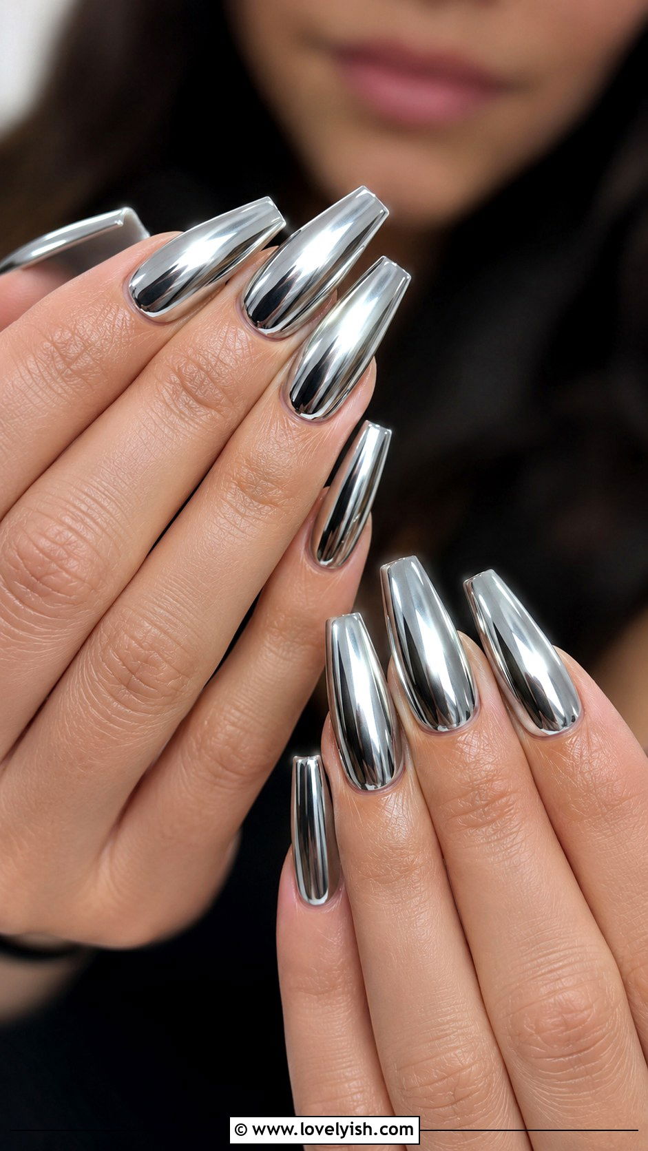 Chrome Silver Mirror Gel Nails - 25 gel nail art ideas - 25 gel nail art ideas