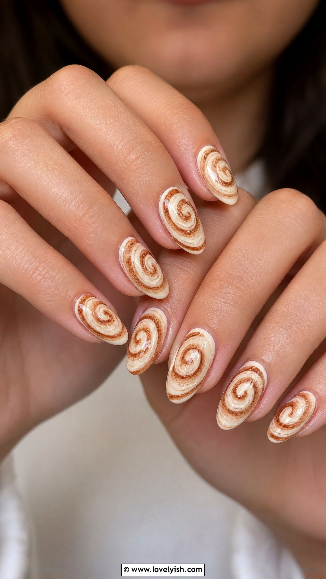 Cinnamon Swirl Nails - 50 brown nails - 50 brown nails