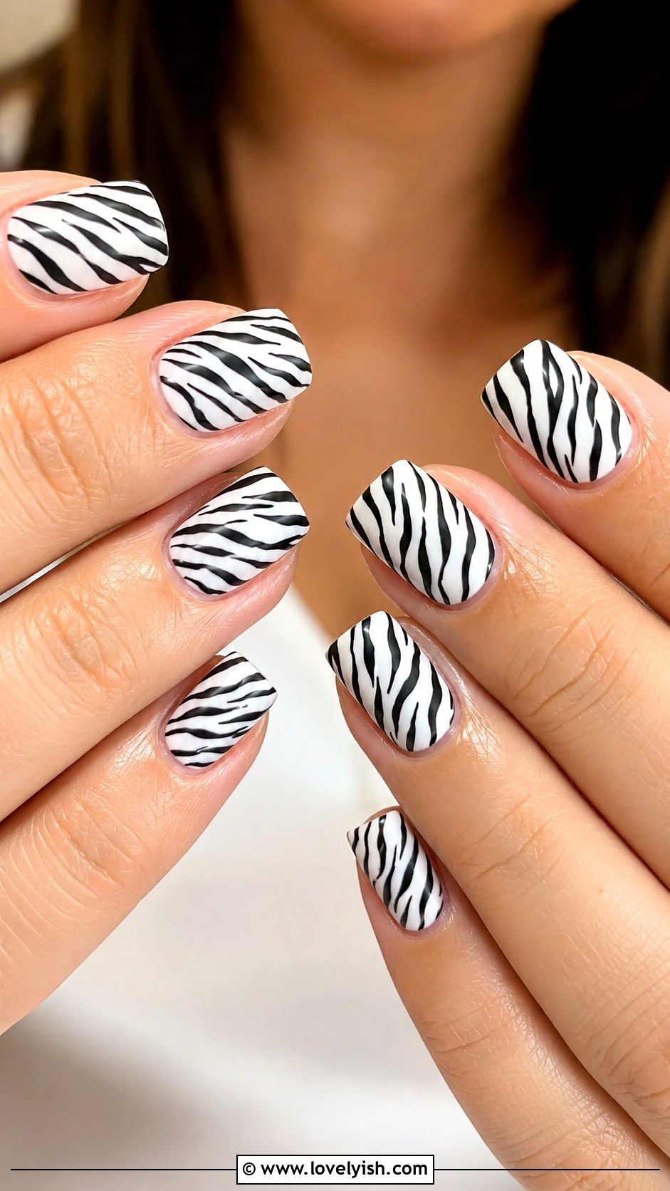 Classic Black and White Zebra Print Nails - 50 zebra print nails - 50 zebra print nails