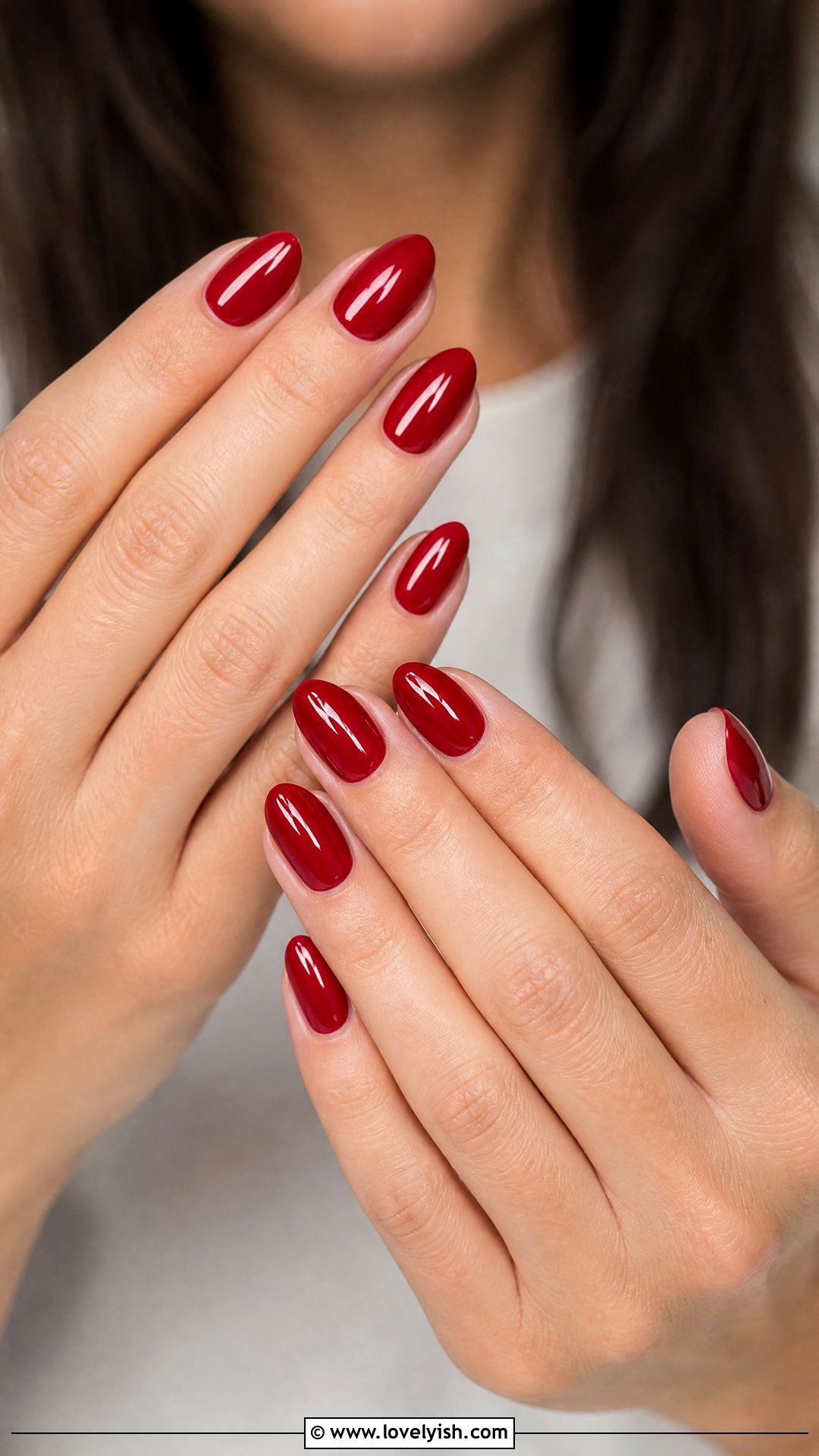 Classic Glossy Red Christmas Nails - 25 christmas nail designs - 25 christmas nail designs