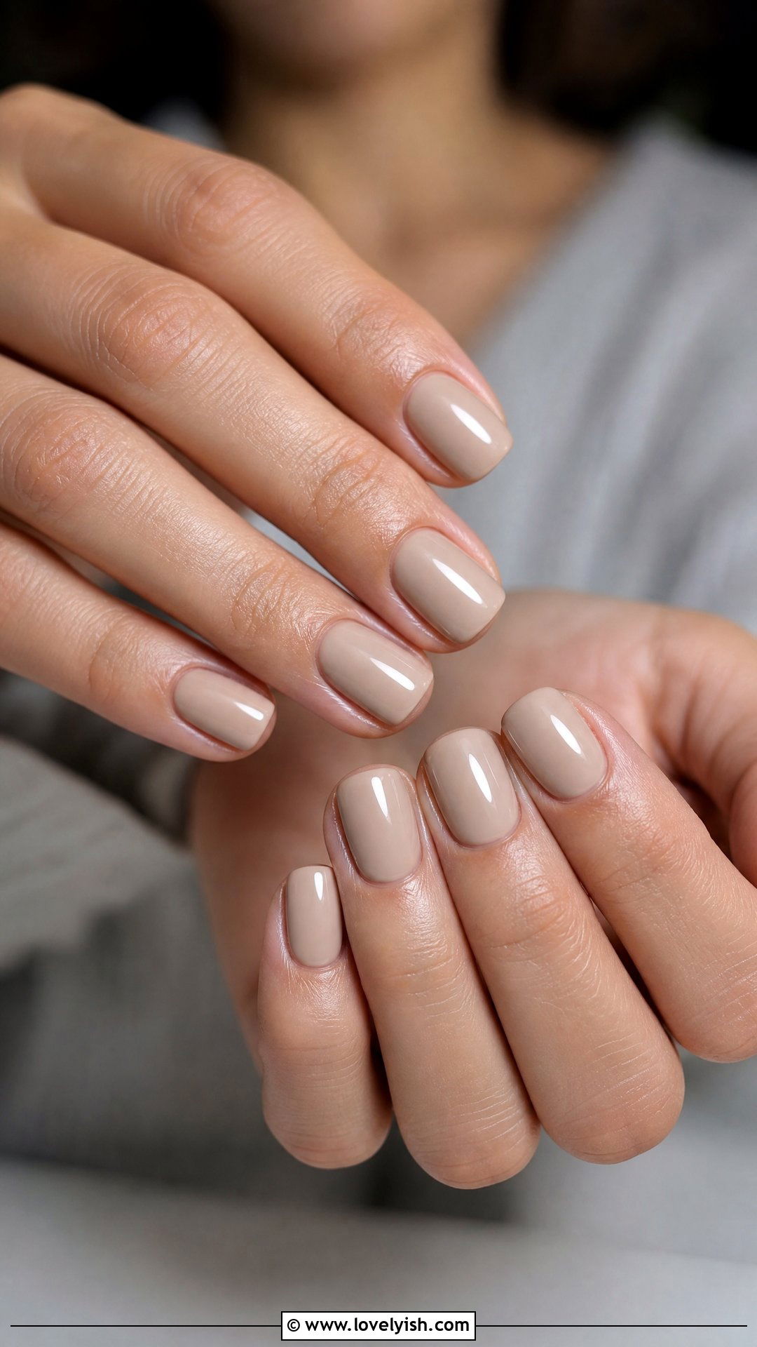 Classic Nude Glossy Nails - 50 simple short nail designs - 50 simple short nail designs