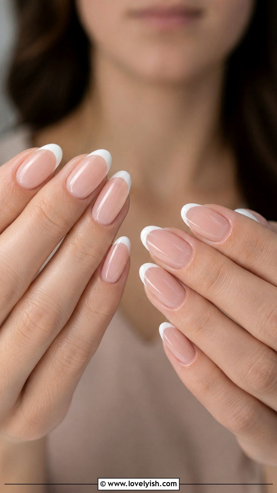 Classic White French Tip Nails - 33 easy nail designs for beginners - 33 easy nail designs for beginners