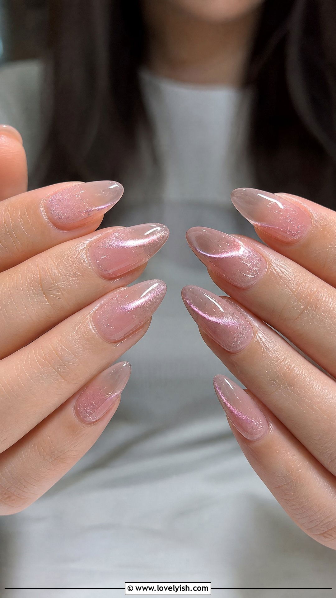 Clear Nails with Cat Eye Accents - 25 clear nails with design - 25 clear nails with design