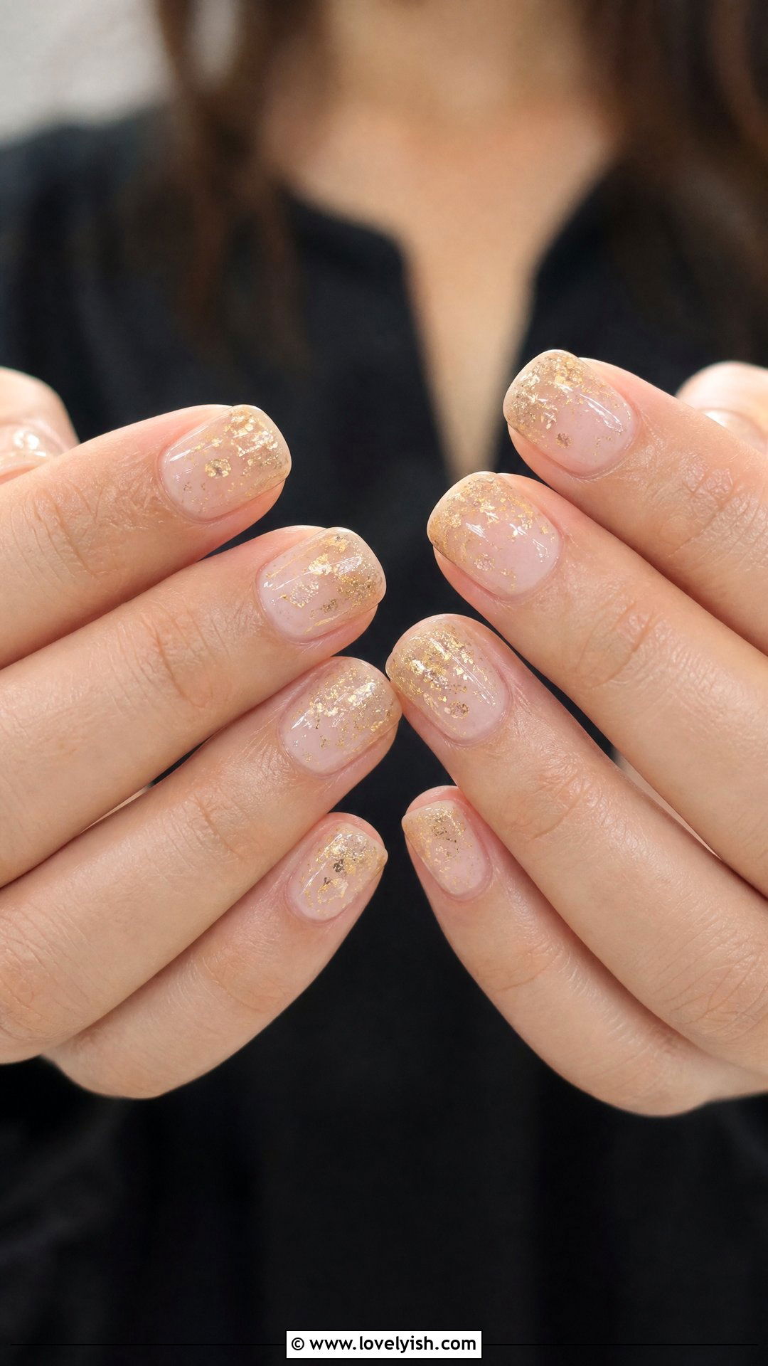 Clear Nails with Gold Foil Flecks - 25 clear nails with design - 25 clear nails with design