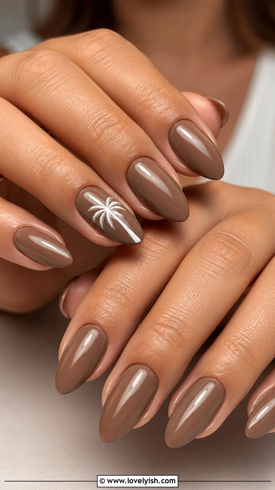 Coconut Brown Beach Nails - 50 beach nails - 50 beach nails