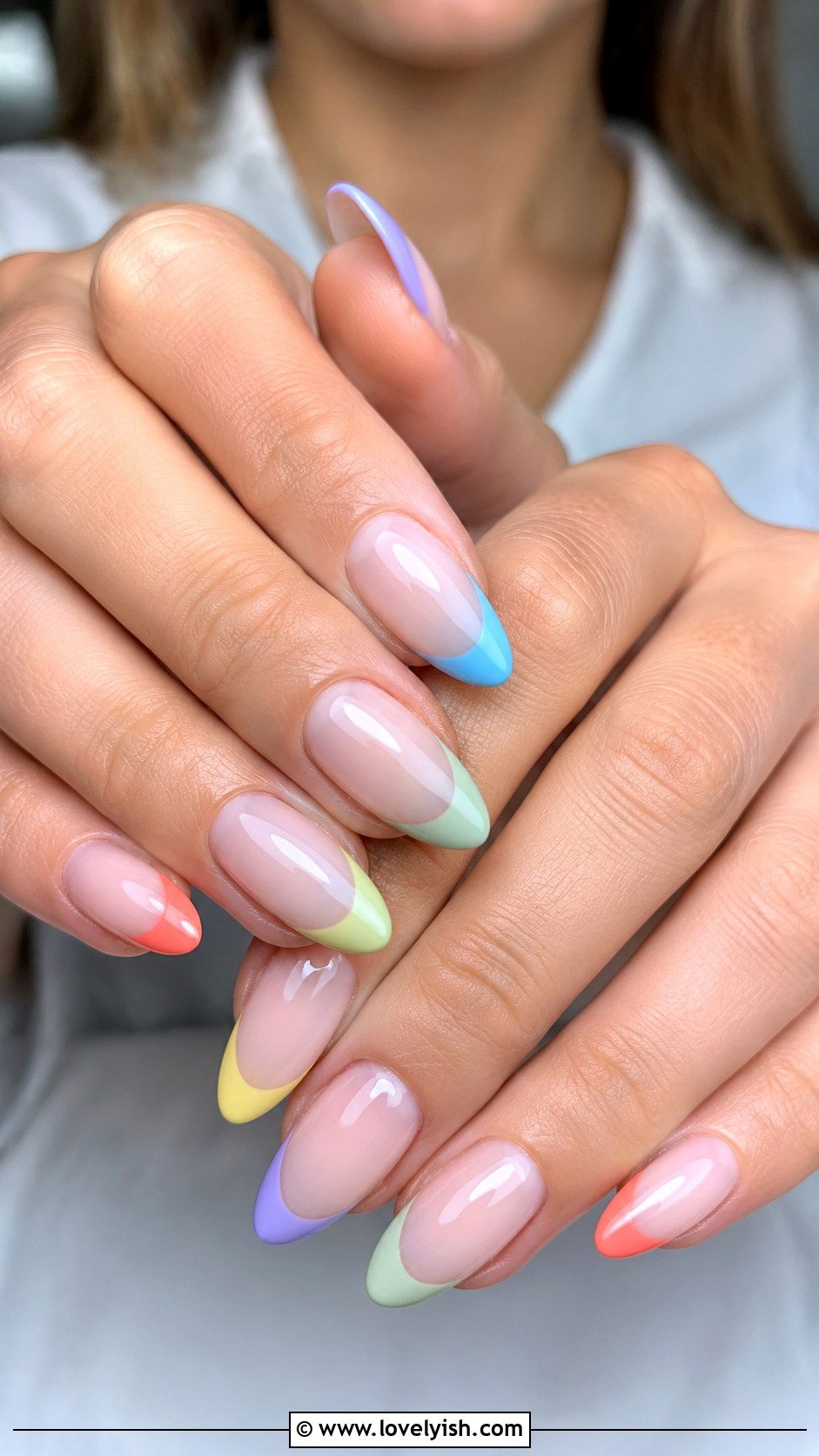 Colored French Tip Nails - 25 french manicure ideas - 25 french manicure ideas