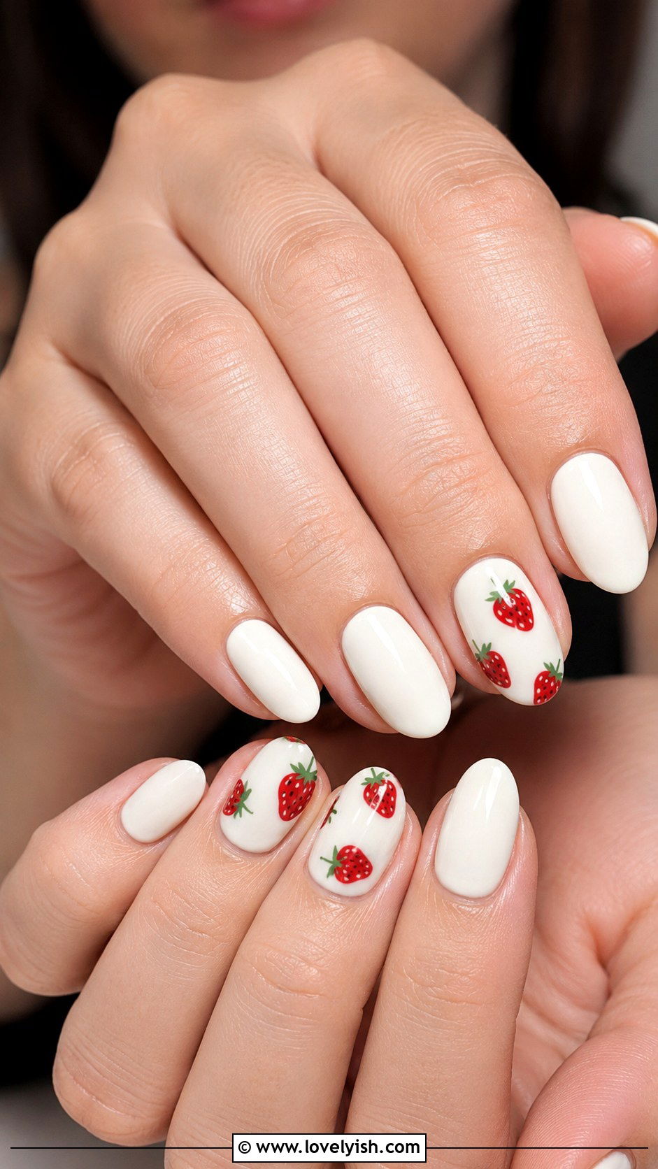 Confetti Dot Nails - 31 simple nail art ideas - 31 simple nail art ideas