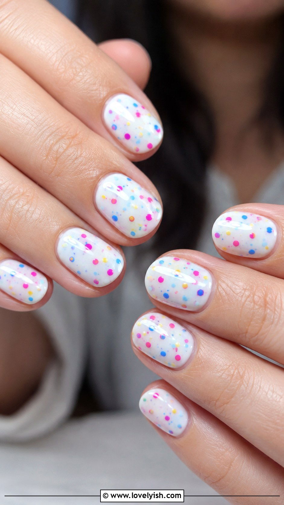 Confetti Speckle Nails - 50 quick nail designs - 50 quick nail designs