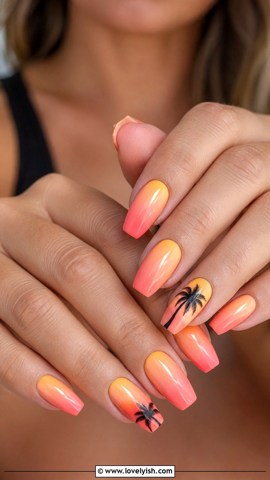 Coral Sunset Ombre Nails - 38 beach nail designs - 38 beach nail designs