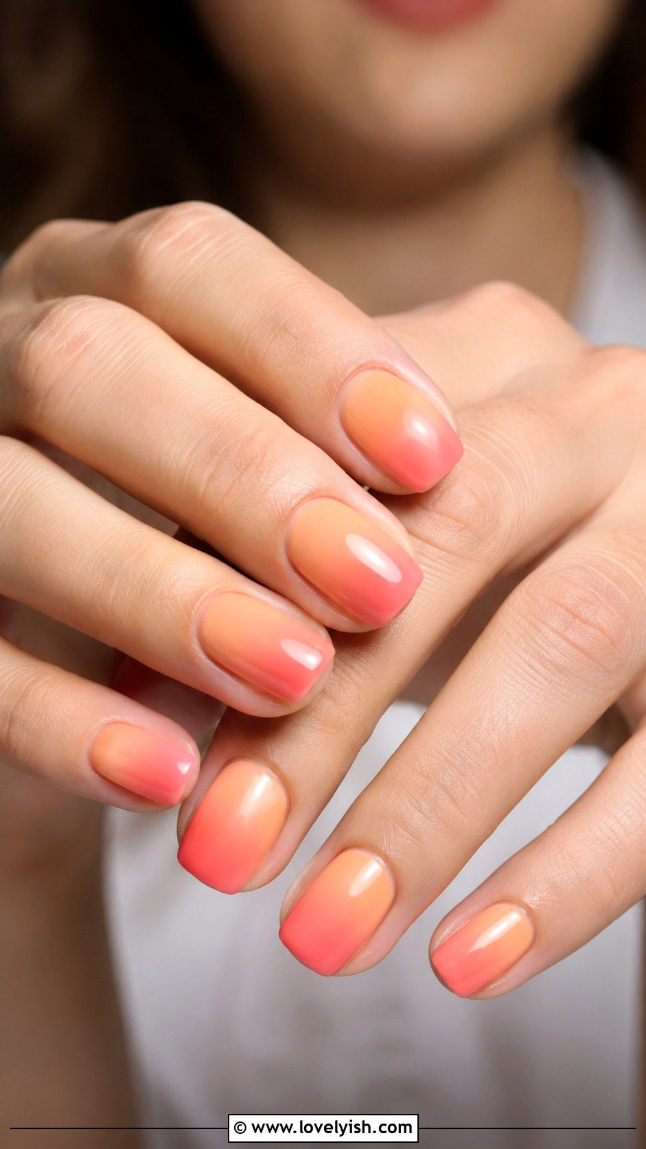 Coral Sunset Ombre Short Nails - 25 short nails design ideas - 25 short nails design ideas