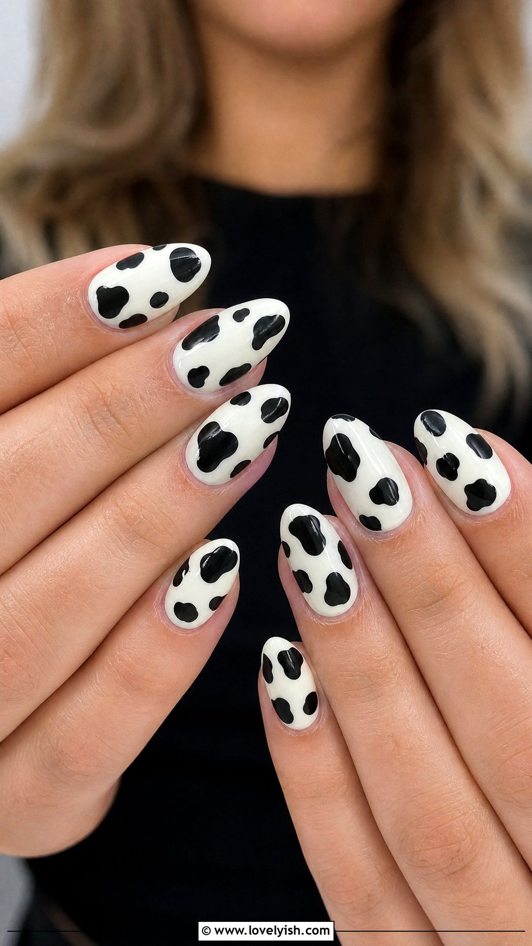 Cow Print Nails - 25 black and white nail art ideas - 25 black and white nail art ideas