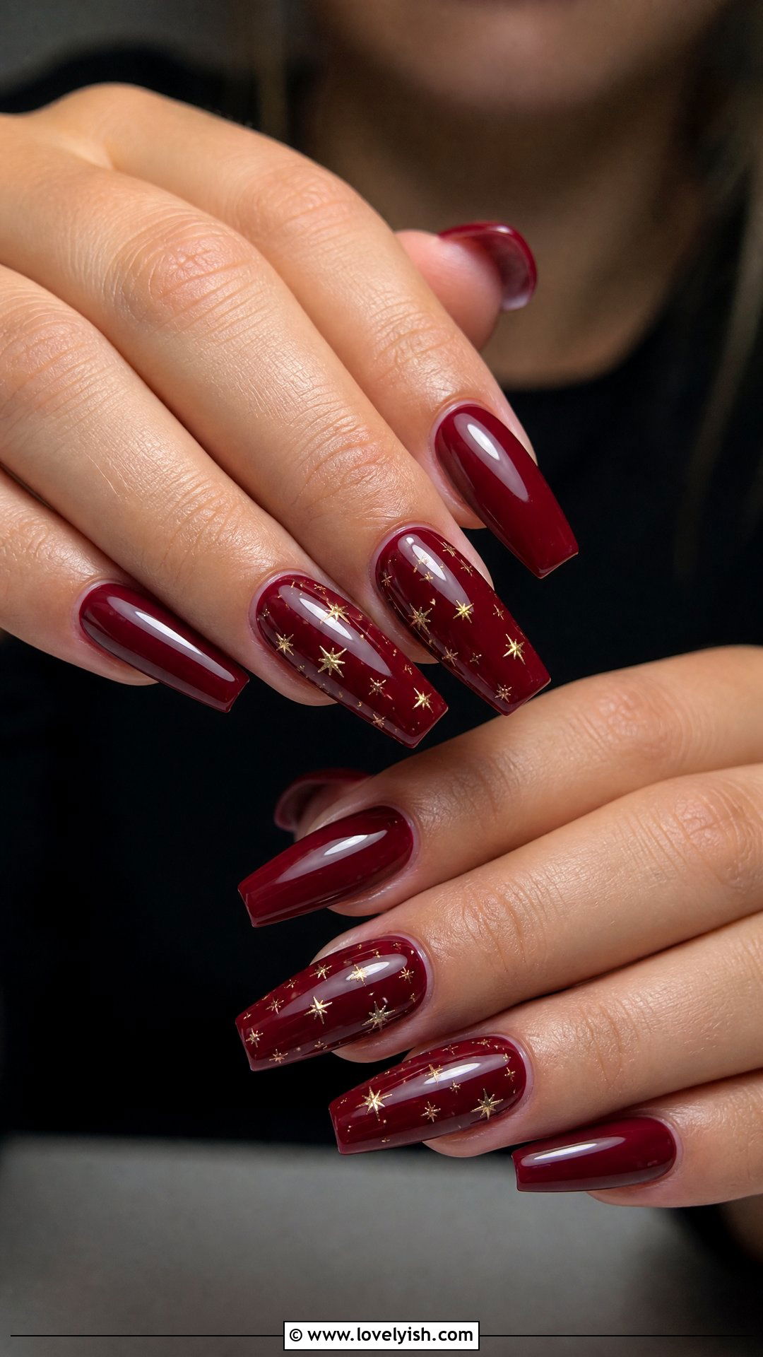 Crimson Star Accent Nails - 50 red nails - 50 red nails