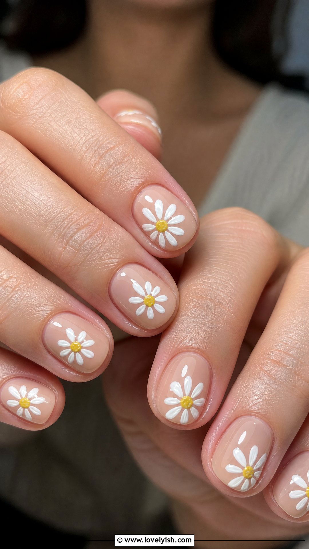 35 Chic Short Nails Designs You’ll Want to Try Now