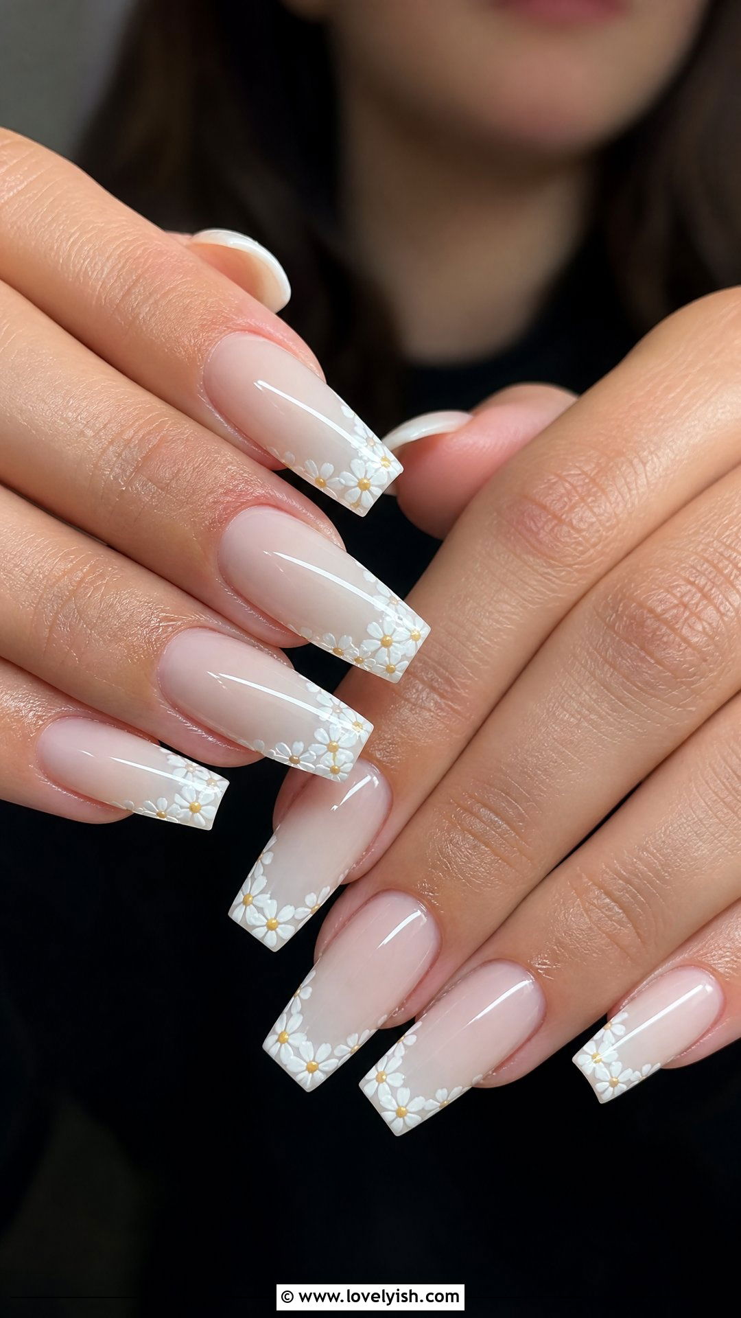 Daisy Tip Coffin Nails - 50 daisy nails - 50 daisy nails