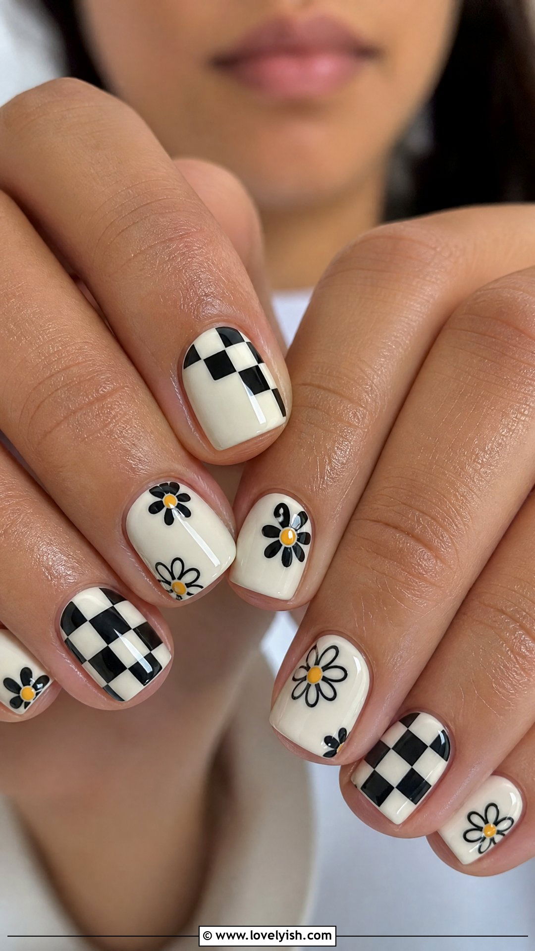 Daisy and Checkerboard Nails - 50 daisy nails - 50 daisy nails