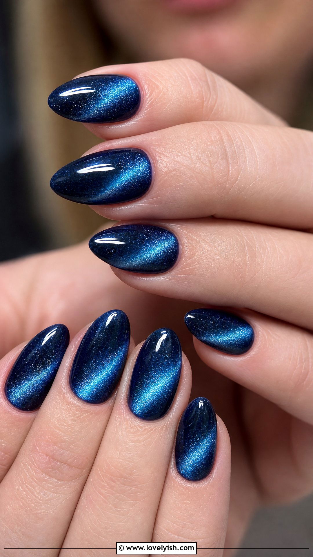 Dark Blue Cat Eye Nails - 50 dark blue nail designs - 50 dark blue nail designs