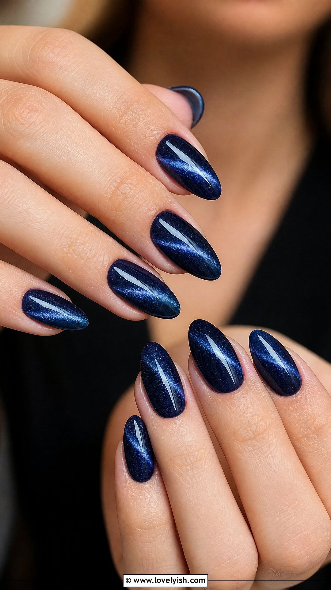 Dark Blue Velvet Nails - 50 dark blue nail designs - 50 dark blue nail designs