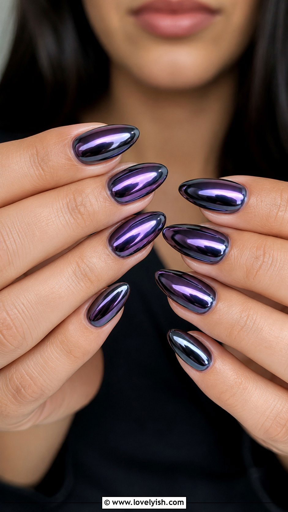 Dark Chrome Almond Nails - 25 edgy nail designs - 25 edgy nail designs