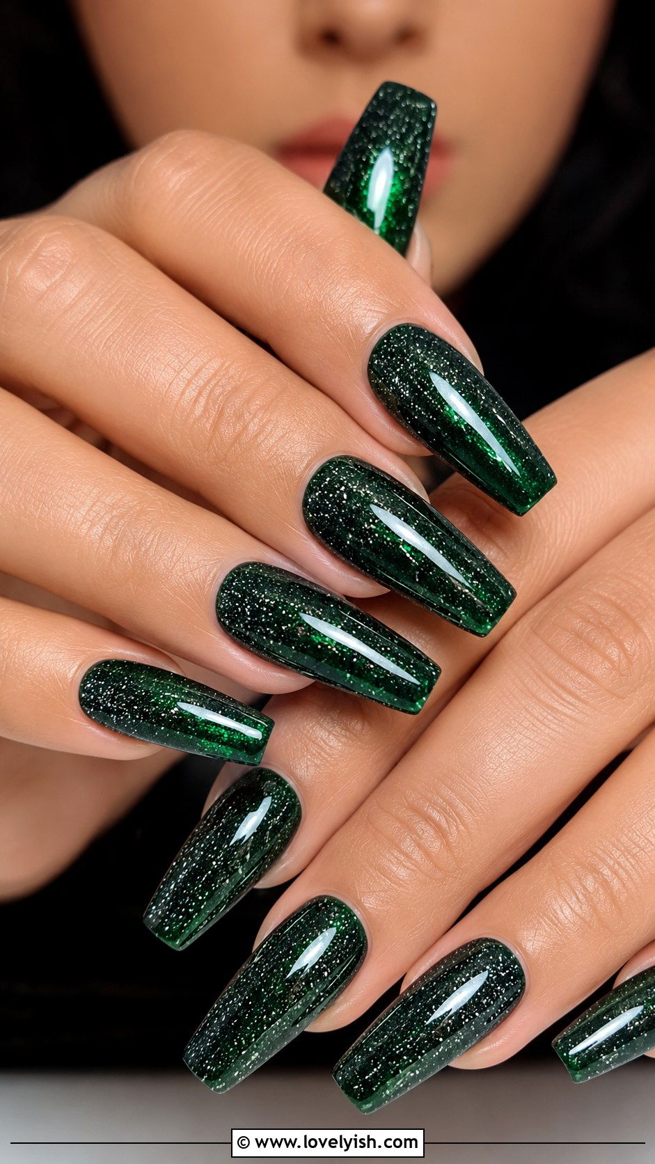 Dark Green and Silver Glitter Nails - 38 green nail designs - 38 green nail designs