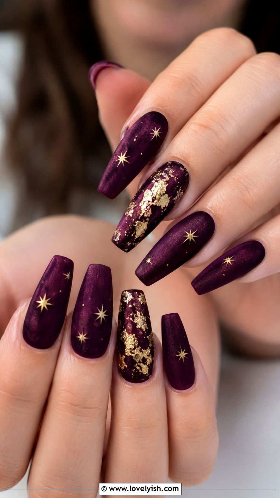 Dark Plum and Velvet Nails - 50 tumblr nail designs - 50 tumblr nail designs
