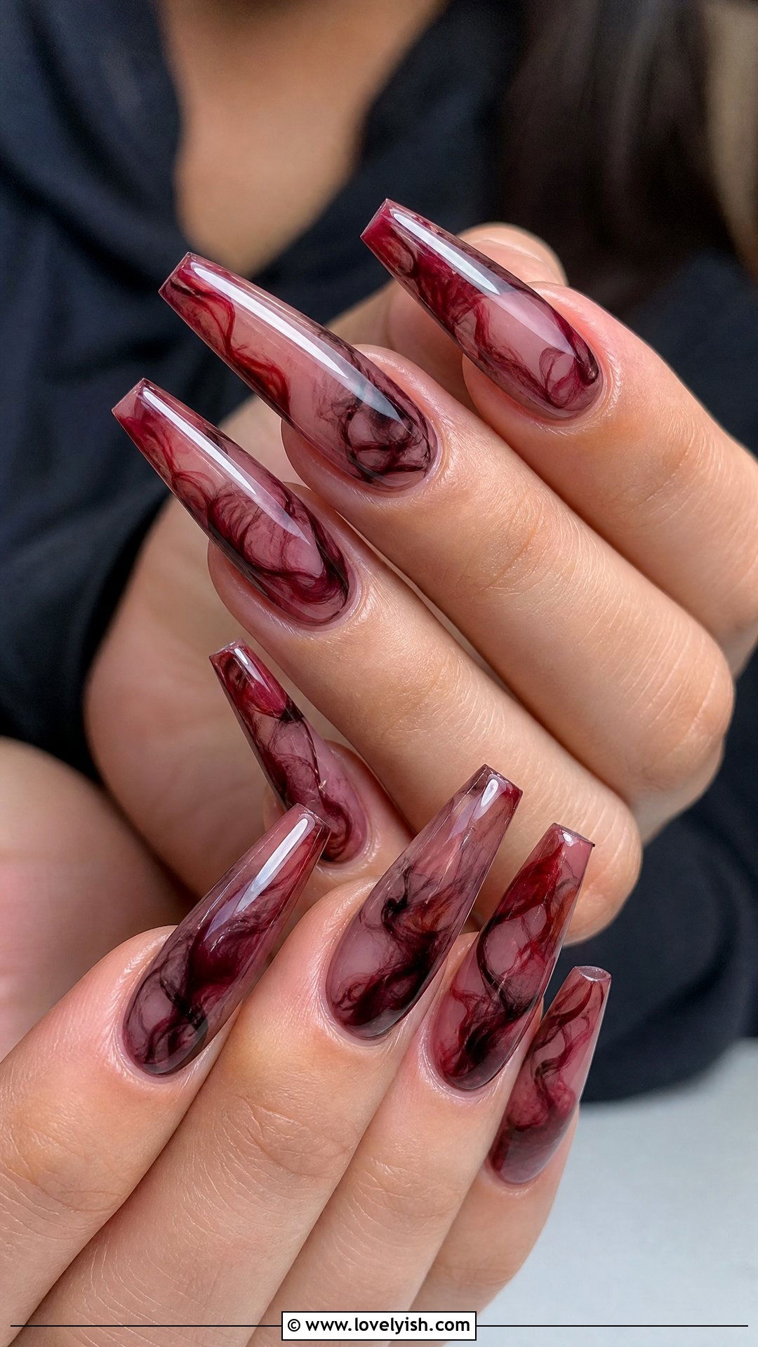 Dark Red Smoke Effect Nails - 50 dark red nails - 50 dark red nails