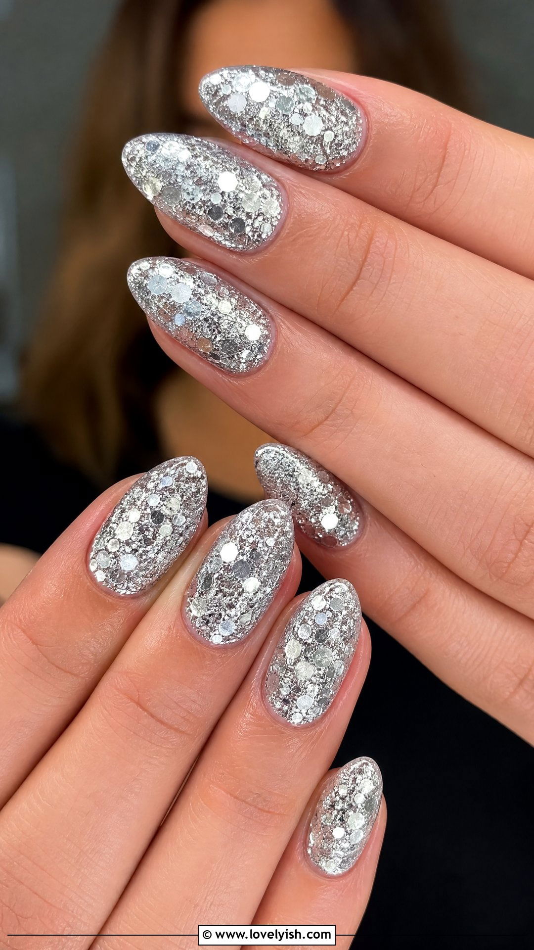 Disco Ball Silver Glitter Nails - 25 silver nail designs - 25 silver nail designs