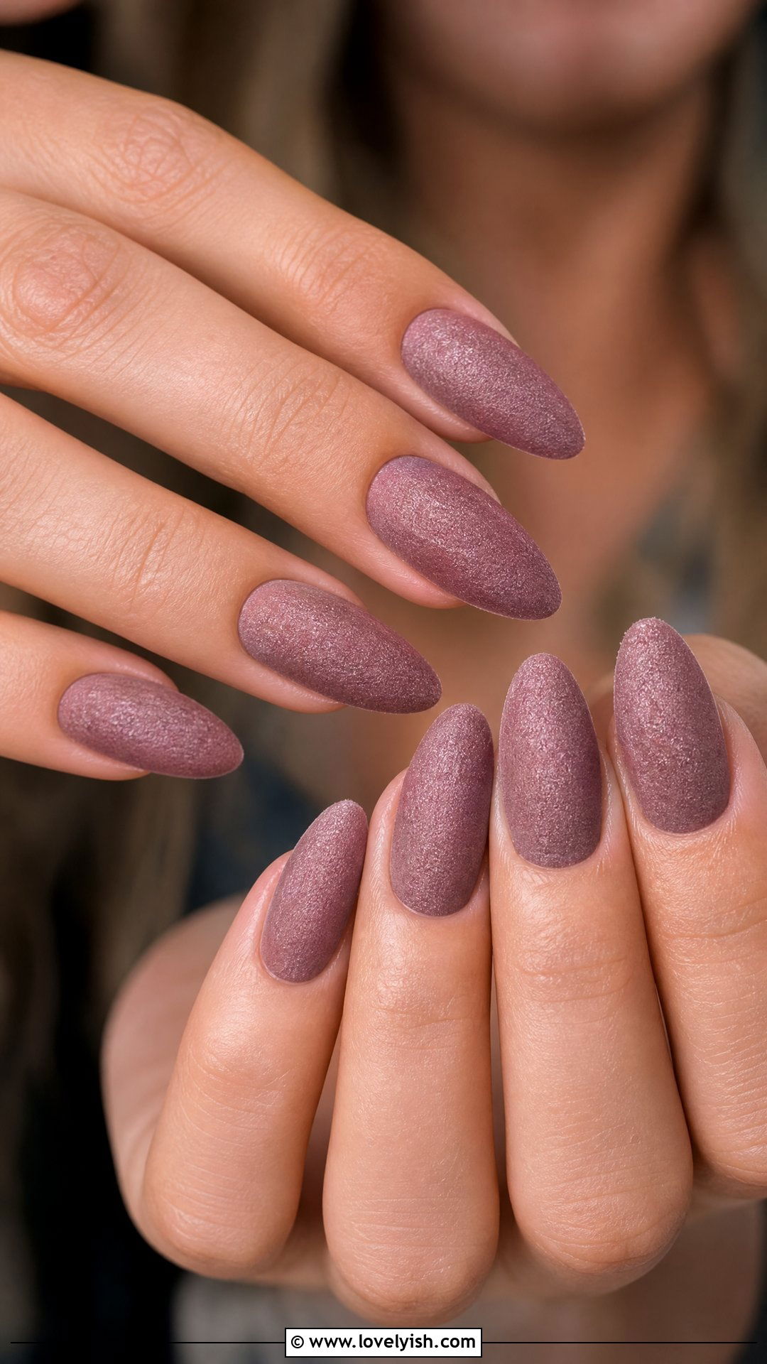 Dusty Mauve Velvet Nails - 50 classy spring nail designs - 50 classy spring nail designs